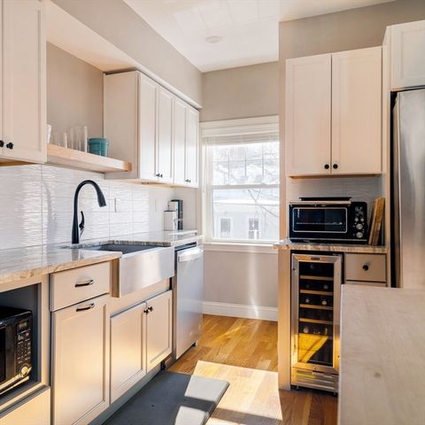 69 Boylston Street 2, Boston, MA 02130