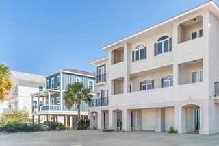 7923 Gulf Boulevard, Navarre, FL 32566