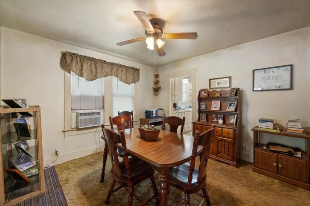 110 Woodland Avenue, Corsicana, TX 75110