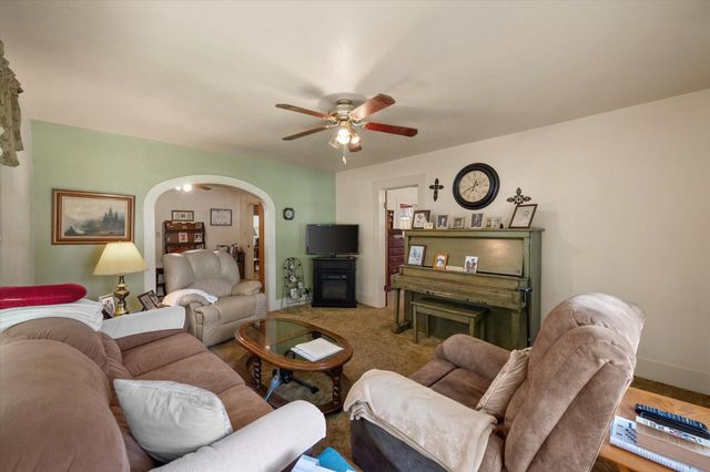 110 Woodland Avenue, Corsicana, TX 75110