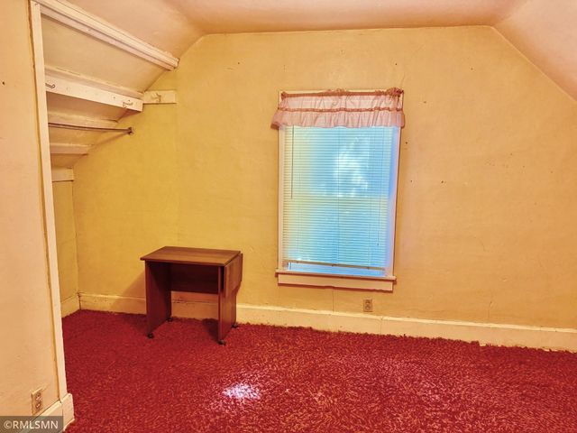 613 Maine Avenue, Adrian, MN 56110