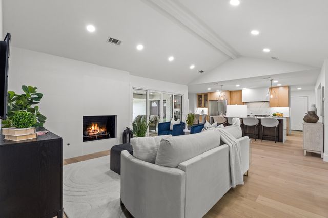 4408 Thunder Road, Dallas, TX 75244
