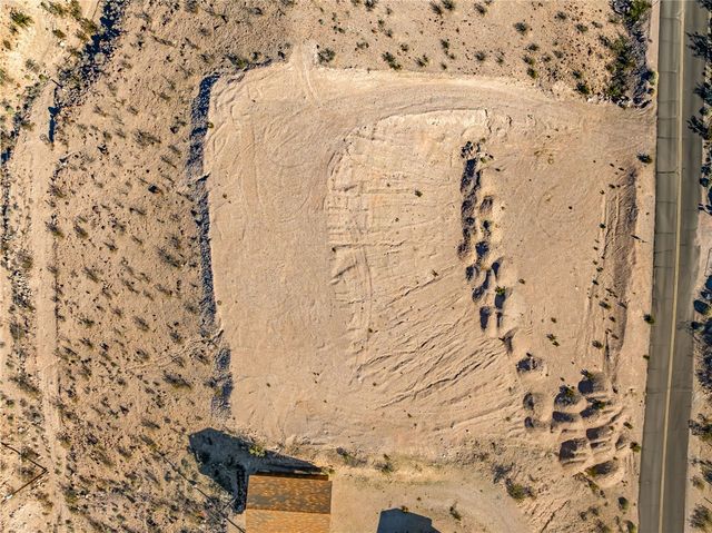 4389 La Mesa Road, Bullhead City, AZ 86429