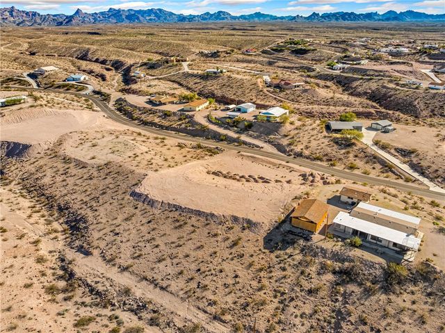 4389 La Mesa Road, Bullhead City, AZ 86429