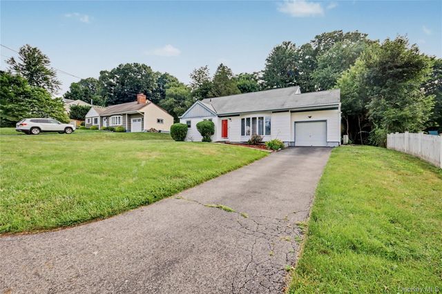 19 Cynthia Road, Cortlandt Manor, NY 10567