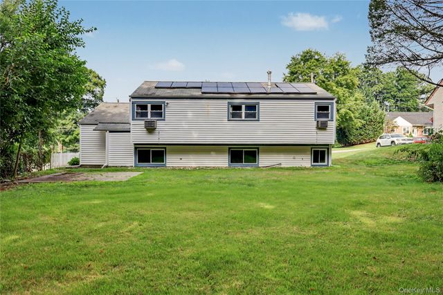 19 Cynthia Road, Cortlandt Manor, NY 10567