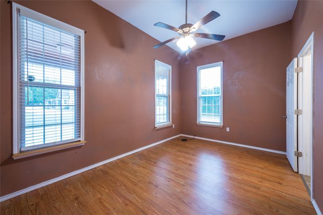 416 W Palestine Ave Avenue, Palestine, TX 75801