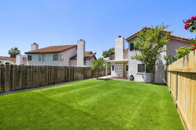 1850 Hilton Head Rd, El Cajon, CA 92019