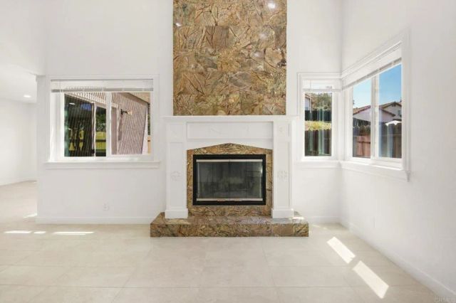 1850 Hilton Head Rd, El Cajon, CA 92019