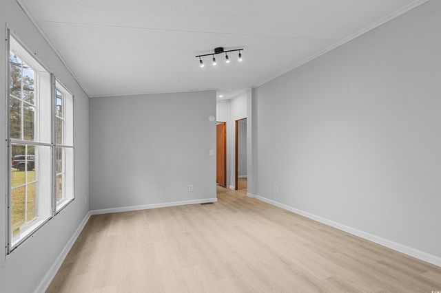 136 Vernon Way, Hemingway, SC 29554