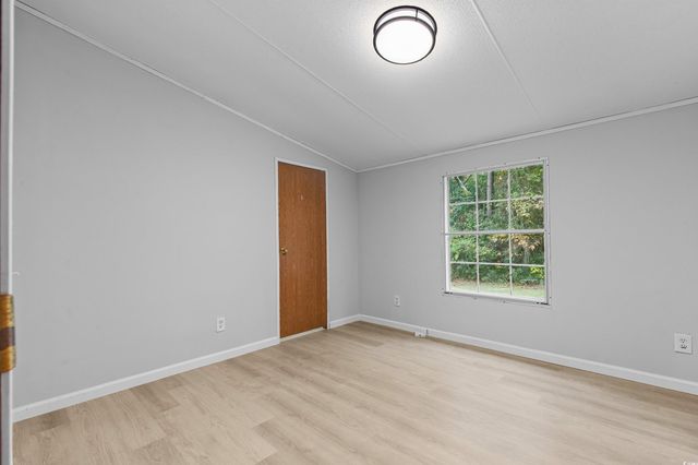 136 Vernon Way, Hemingway, SC 29554