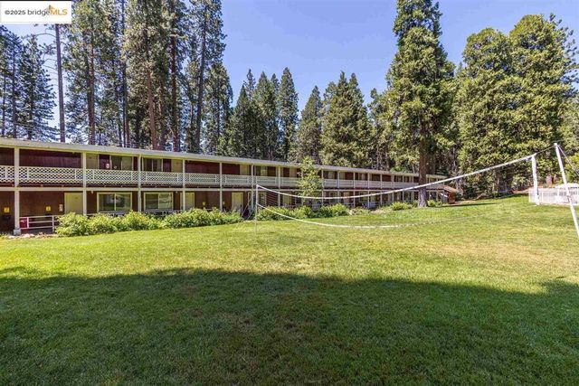 22742 Conifer Court, Long Barn, CA 95335