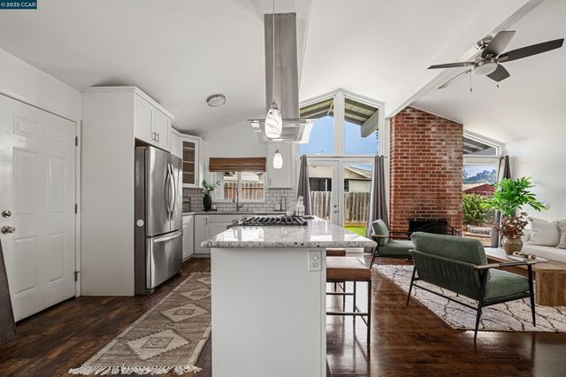 2508 Moyers Rd, Richmond, CA 94806