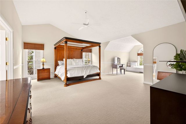 14 Princeton Lane, Perinton, NY 14450