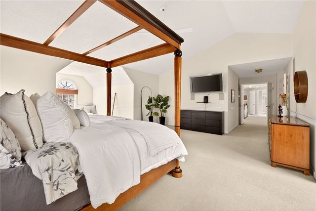 14 Princeton Lane, Perinton, NY 14450