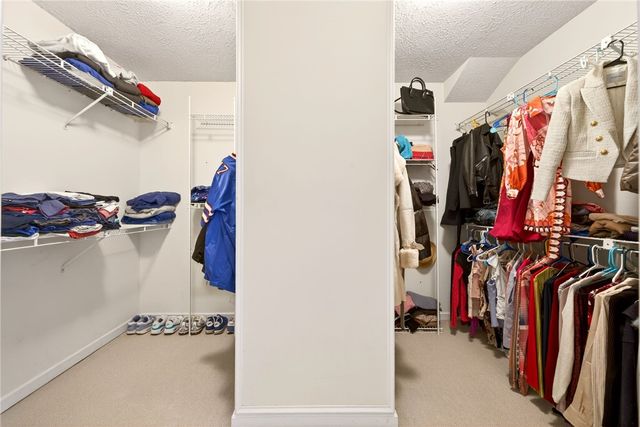 14 Princeton Lane, Perinton, NY 14450