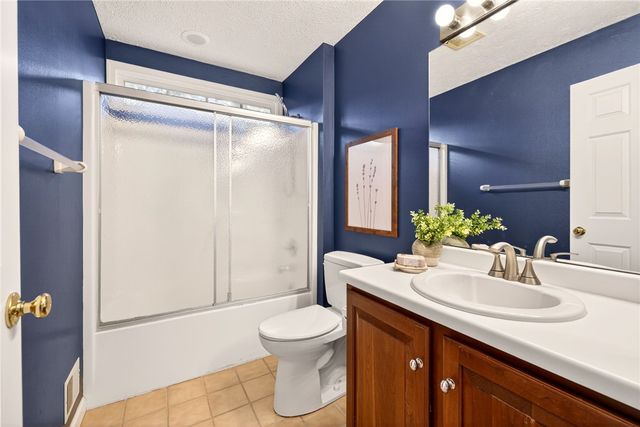 14 Princeton Lane, Perinton, NY 14450