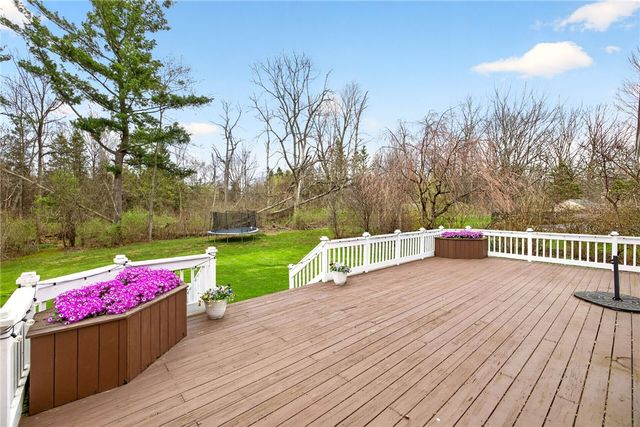 14 Princeton Lane, Perinton, NY 14450