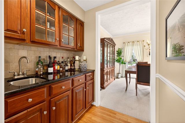 14 Princeton Lane, Perinton, NY 14450