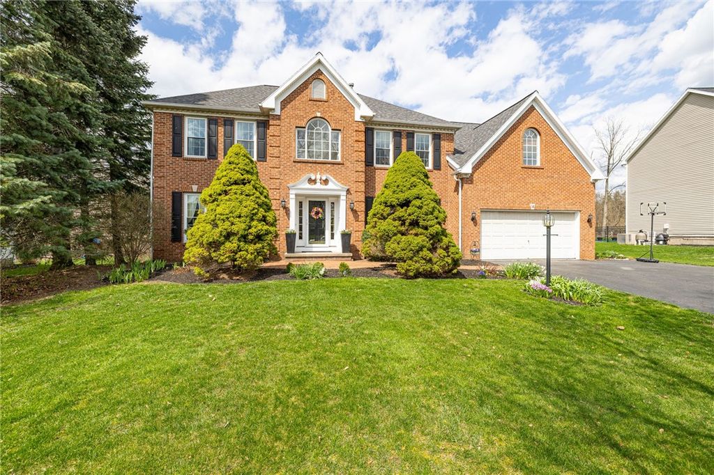 14 Princeton Lane, Perinton, NY 14450