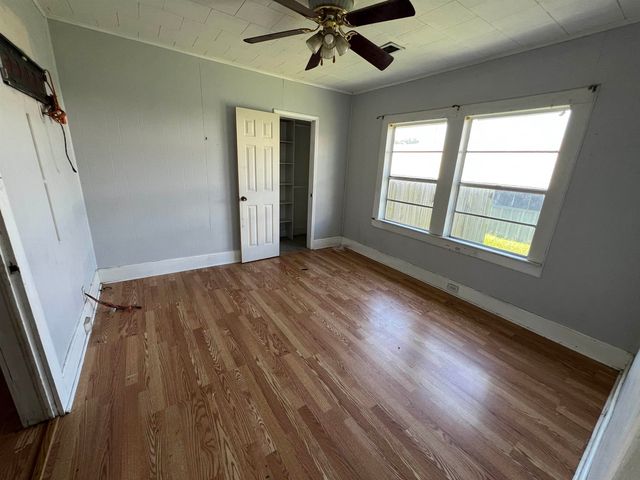 828 Elm, Houma, LA 70364