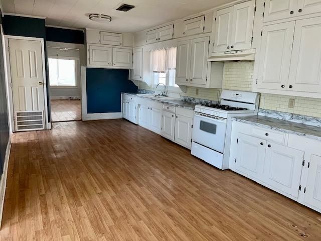 828 Elm, Houma, LA 70364