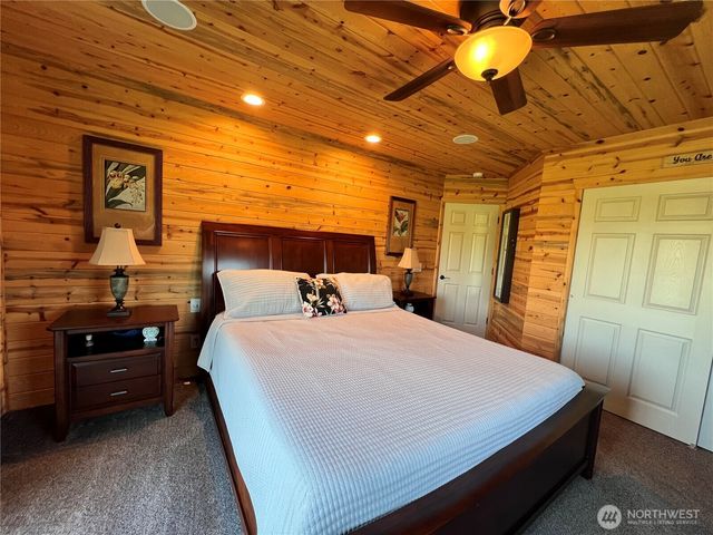 121 Arbor Lane, Sequim, WA 98382