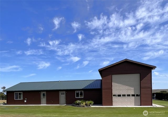121 Arbor Lane, Sequim, WA 98382