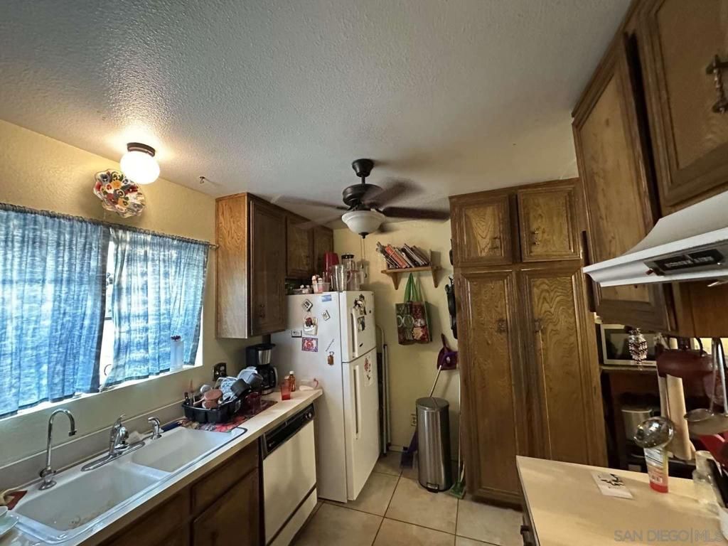 Image 22 of property listing at 396 W Jones ST, Brawley, CA 92227