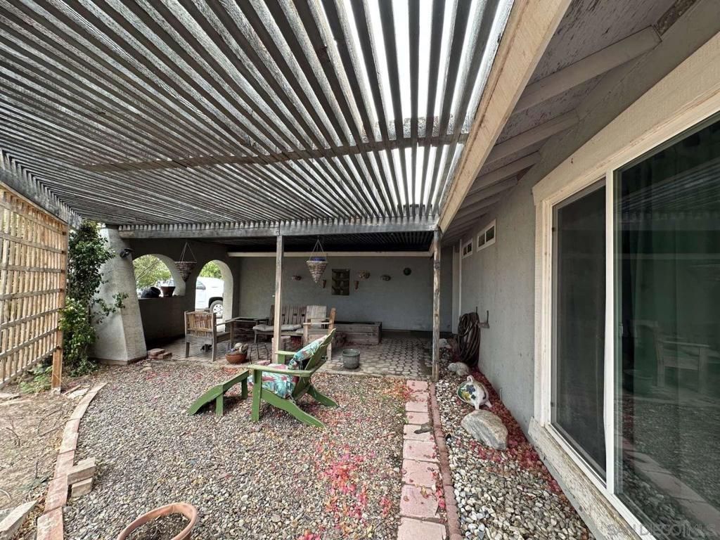 Image 8 of property listing at 396 W Jones ST, Brawley, CA 92227