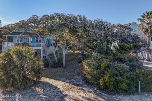 1350 S Fort Fisher Boulevard, Kure Beach, NC 28449
