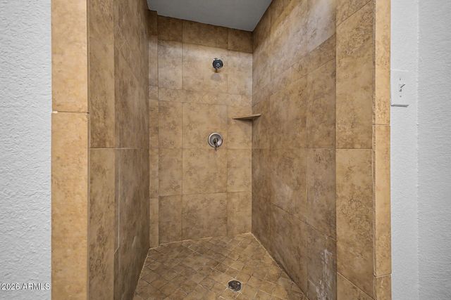 508 E SAGEBRUSH Street, Litchfield Park, AZ 85340