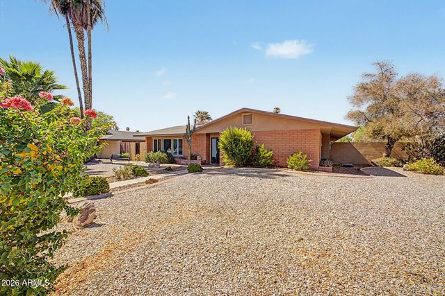 508 E SAGEBRUSH Street, Litchfield Park, AZ 85340