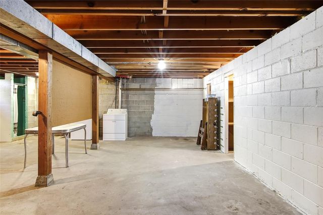 1816 Taft Avenue, Eau Claire, WI 54701