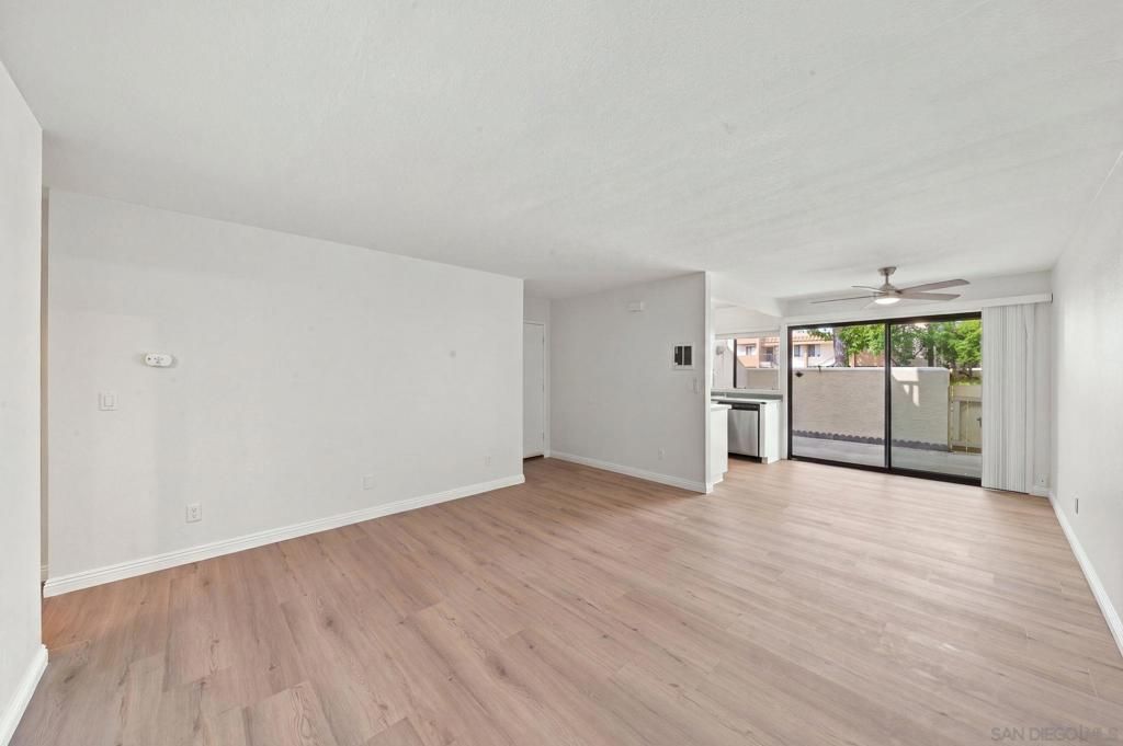 10805 Camino Ruiz 43, San Diego, CA 92126 — photo 2