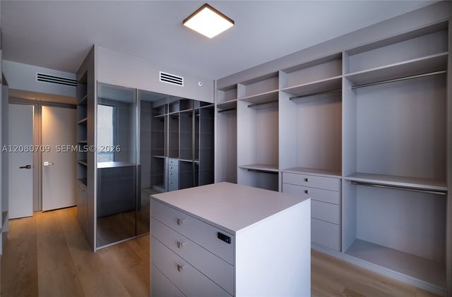 465 Brickell Ave PH5701, Miami, FL 33131