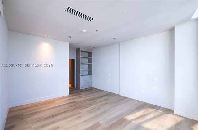 465 Brickell Ave PH5701, Miami, FL 33131