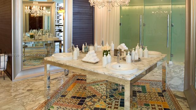 465 Brickell Ave PH5701, Miami, FL 33131