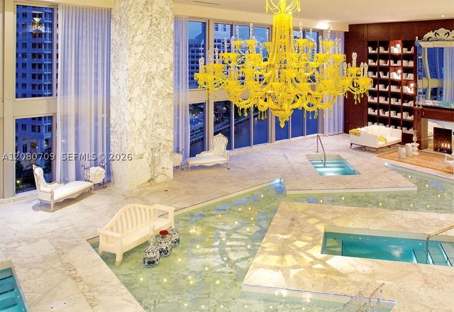 465 Brickell Ave PH5701, Miami, FL 33131