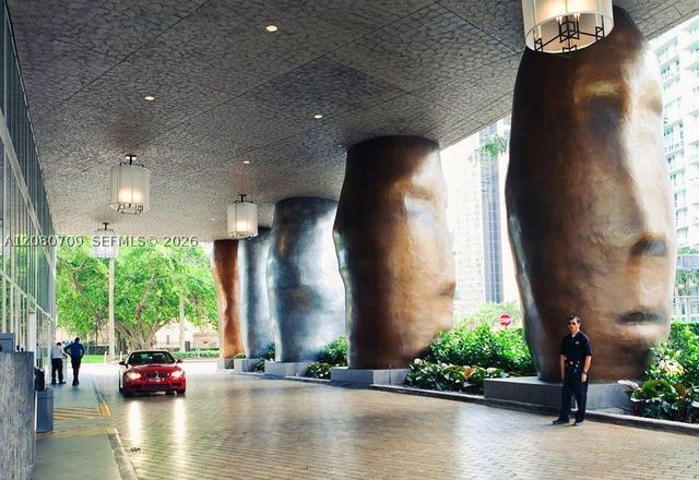 465 Brickell Ave PH5701, Miami, FL 33131