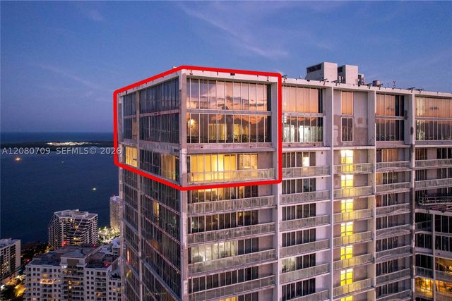 465 Brickell Ave PH5701, Miami, FL 33131