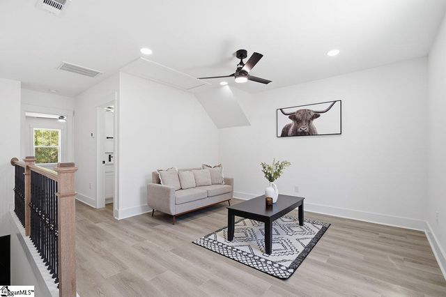 14 Briarwood Court, Simpsonville, SC 29681