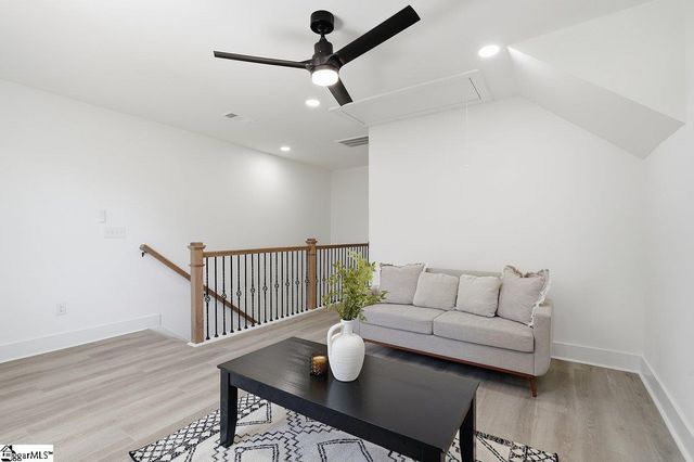 14 Briarwood Court, Simpsonville, SC 29681