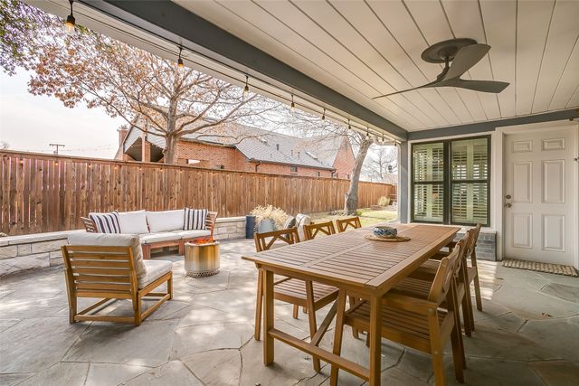 3033 6th Avenue, Fort Worth, TX 76110