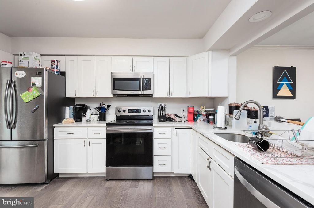 8202 GREENSPIRE TER, Hyattsville, MD 20783