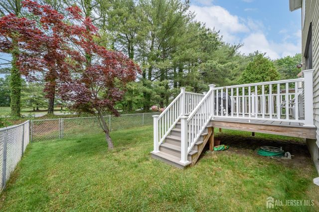 3 Senna Drive, Sayreville, NJ 08859