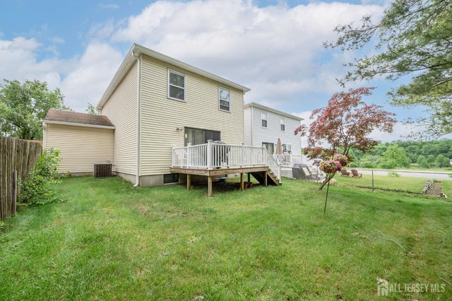 3 Senna Drive, Sayreville, NJ 08859