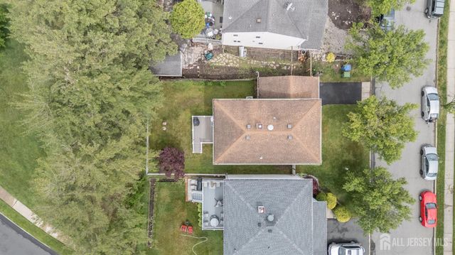 3 Senna Drive, Sayreville, NJ 08859