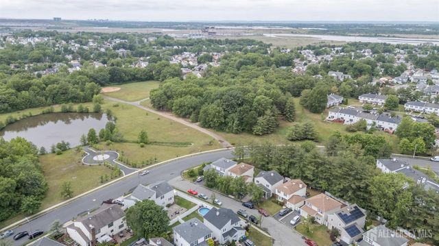 3 Senna Drive, Sayreville, NJ 08859