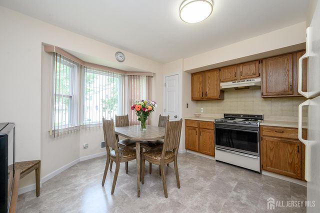 3 Senna Drive, Sayreville, NJ 08859